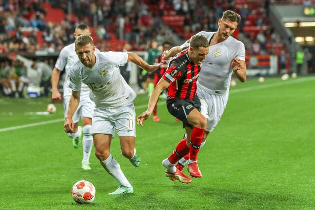 Florian Richard Wirtz Bayer 04 Leverkusen, 27 on the ball, in action, GER, Bayer 04 Leverkusen vs Ferencvaros Budapest Ferencvarosi Torna Club, UEFA Europa League Group G, Group Stage, Season 2021 2022, 16 09 2021, , DFB DFL regulations prohibit any use of photographs as image sequences and or quasi video , GER, Bayer 04 Leverkusen vs Ferencvaros Budapest Ferencvarosi Torna Club, UEFA Europa League Group G, Group Stage, Season 2021 2022, 16 09 2021 Leverkusen Copyright: xEibner-Pressefoto GabrielxBoiax EP_GBA