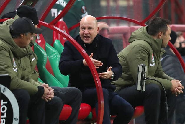 MOSCOW, RUSSIA â€“ SEPTEMBER 16, 2021: FC Lokomotiv Moscow s head coach Marko Nikolic (C) reacts in their 2021 22 UEFA Europa League Group E football match against FC Olympique de Marseille, at RZD Arena Stadium. Sergei Savostyanov TASS  TS110ACA
