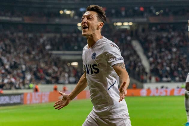 UEFA Europa League, Eintracht Frankfurt vs Fenerbahce Istanbul, Frankfurt, Deutsche Bank Park, 16 9 2021 Mesut Özil Fenerbahce Istanbul 10 , Eintracht Frankfurt vs Fenerbahce Istanbul, Frankfurt, Deutsche Bank Park, 16 9 2021 Copyright: xBEAUTIFULxSPORTS Gawlikx