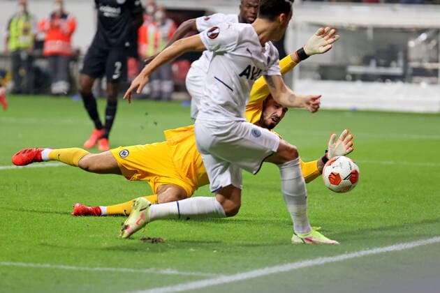 Frankfurt, Germany 16 September 2021 Europa League 2021 2022 Eintracht Frankfurt vs Fenerbahce SK Mesut Oezil Fenerbahce makes the score 1 0 Deutsche Bank Park Hessen Copyright: xFotostandx xRacochax