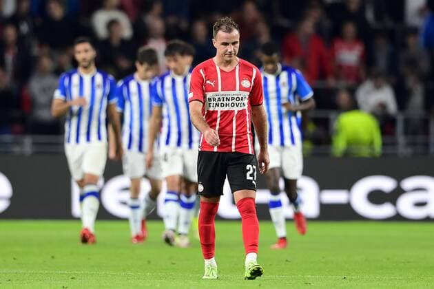 EINDHOVEN Mario Gotze of PSV Eindhoven during the UEFA Europa League match between PSV Eindhoven and Real Sociedad at Phillips Stadium on September 16, 2021 in Eindhoven, Netherlands ANP OLAF KRAAK UEFA Europa League 2021 2022 xVIxANPxSportx xxANPxIVx 437645308