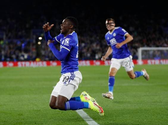 Fußball, EL, Leicester City - SSC Neapel Leicester, England, 16th September 2021. Patson Daka of Leicester City celebrates scoring before it is ruled out for offside during the UEFA Europa League match at the King Power Stadium, Leicester. Picture credit should read: Darren Staples Sportimage EDITORIAL USE ONLY. No use with unauthorised audio, video, data, fixture lists, club league logos or live services. Online in-match use limited to 120 images, no video emulation. No use in betting, games or single club league player publications. SPI-1197-0062
