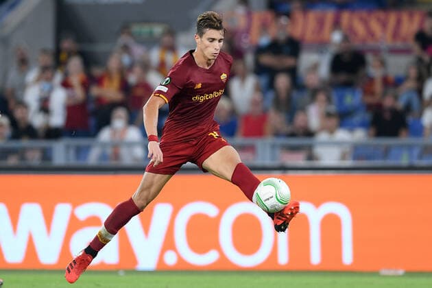 AS Roma v CSKA Sofia - UEFA Conference League Riccardo Calafiori of AS Roma controls the ball during the UEFA Conference League group C match between AS Roma and AS Roma at Stadio Olimpico, Rome, Italy on 16 September 2021. Roma Roma Italy maffia-asromavc210916_np9gN  Copyright: xGiuseppexMaffiax