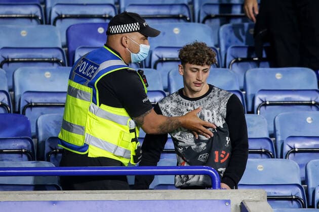 Mandatory Credit: Photo by Robbie Stephenson JMP Shutterstock (12447737ca) Crowd trouble between the Leicester City and Napoli fans at the end of their UEFA Europa League group stage fixture Leicester City v Napoli, UK - 16 Sep 2021 Editorial use only Leicester City v Napoli, UK - 16 Sep 2021 Editorial use only  Copyright: xRobbiexStephenson JMP Shutterstockx 12447737ca