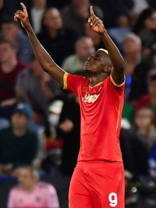 Football - 2021 2022 UEFA Europa League - Group C, Round One - Leicester City vs Napoli - King Power Stadium - Thursday 16th September 2021 Napoli s Victor Osimhen celebrates scoring his side s late equalising goal. COLORSPORT Ashley Western 