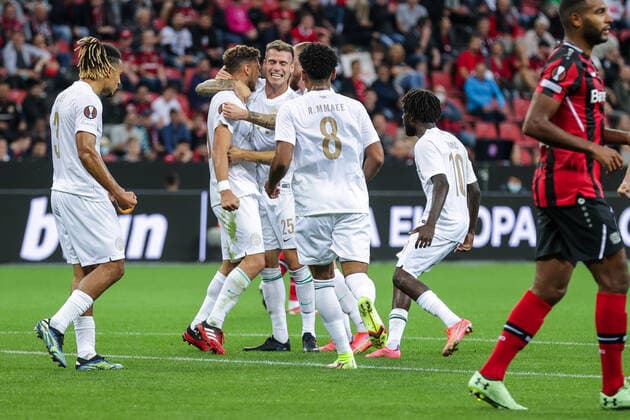 16 09 2021, Football, 2021 2022 season, UEFA Europa League, Group stage, Matchday 1, Bayer 04 Leverkusen Ferencvaros Budapest Ferencvaros players celebrate the goal to make it 1 2, but it is disallowed Photo RHR Photo Dennis Ewert Leverkusen BayArena NRW Germany xRHR PHOTO DEx