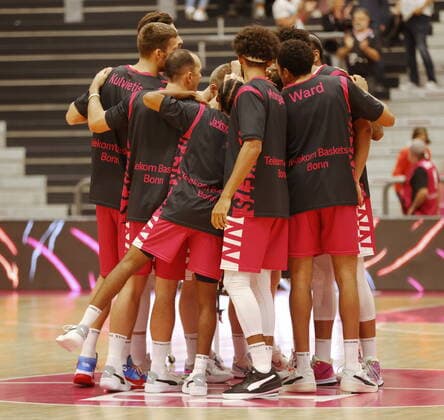 Telekom Baskets Bonn vs Basketball Löwen Braunschweig easyCredit BBL 1 Bundesliga , 2021 2022 season , test match