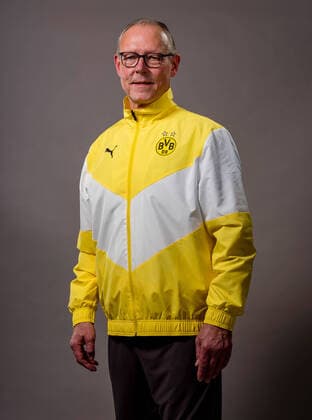 Frank Graefen; Borussia Dortmund; 1.BL, Porträttermin 2021 2022 Foto: BVB A.Simoes via TEAM2sportphoto Borussia Dortmund Porträt 2021 2022 Team2