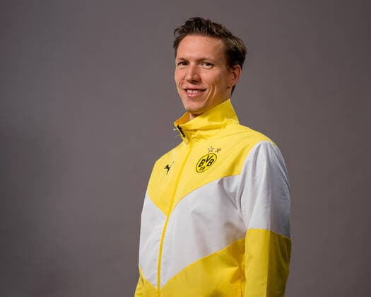 Florian Wangler; Borussia Dortmund; 1.BL, Porträttermin 2021 2022 Foto: BVB A.Simoes via TEAM2sportphoto Borussia Dortmund Porträt 2021 2022 Team2