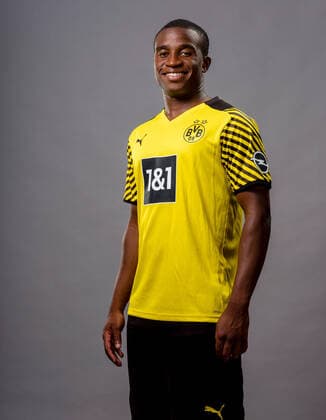 Youssoufa Moukoko; Borussia Dortmund; 1.BL, Porträttermin 2021 2022 Foto: BVB A.Simoes via TEAM2sportphoto Borussia Dortmund Porträt 2021 2022 Team2