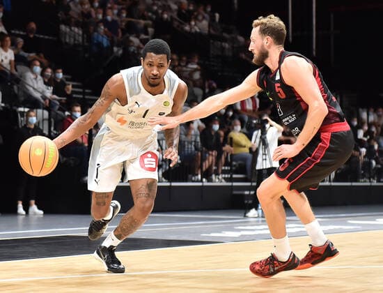 Basketball, 2. BL, Nürnberg Falcons - Artland Dragons