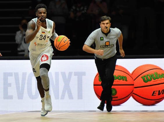 18 09 2021 Basketball Season 2021 2022 2 Bundesliga Pro A 01 Matchday Nürnberg Falcons Basketball Club NBC Artland Dragonss OGo Roland L Amour Nyama 24, Nürnberg Falcons BC NBC