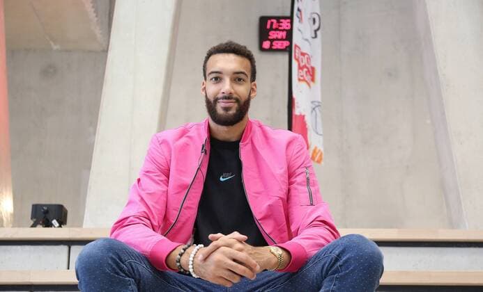 Clinic Rudy Gobert YOP Change le Game en presence de Rudy Gobert au Gymnase Lippmann basket-ball: Clinic Rudy Gobert - YOP - 19 09 2021 JonathanRebboah Panoramic 
