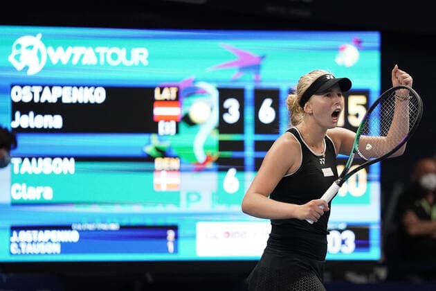 Tennis WTA Tournament Luxembourg BGLBNPParibas Open 2021, 19 09 2021, Tennis WTA Tournament Luxembourg, BGLBNPParibas Open 2021, BGL BNP Paribas Open, 2021, Luxembourg, Kockelscheuer, CK Sportcenter, final, singles, final womens singles vl Clara Tauson Daenemark, Denmark, DEN winner, winner of the tournament 2021 at match point