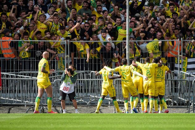 Joie des joueurs de l equipe Nantes apres le but de Ludovic BLAS ( 10 - Nantes ) - FOOTBALL : Angers vs Nantes - Ligue 1 - Angers - 19 09 2021 FedericoPestellini Panoramic 