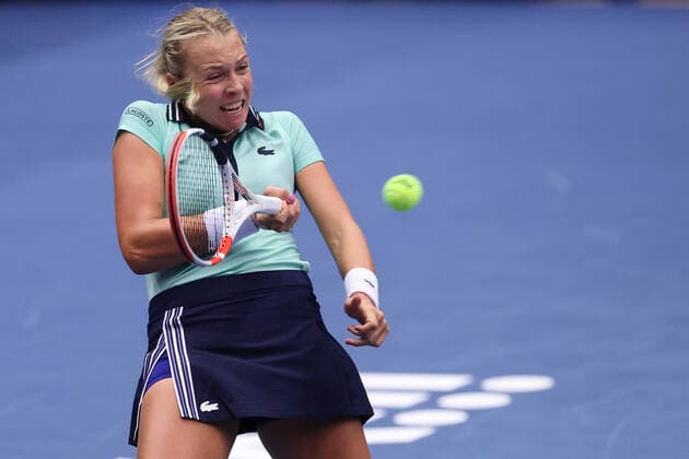 Sport Bilder des Tages ANETT KONTAVEIT (EST) in action during the WTA, Tennis Damen J&T Banka Ostrava Open 2021 women’s tennis tournament in Ostrava, Czech Republic, September 20, 2021. (CTKxPhoto PavelxLebeda) CTKPhotoF202109201916701 