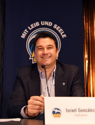 Basketball, men, 2021 2022 season, Alba Berlin, season opening press conference, coach Israel Gonzalez Alba Berlin , 21 09 2021, Copyright: xSebastianxRäppold MatthiasxKochx