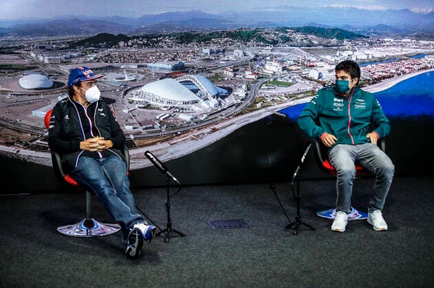 F1 Grand Prix of Russia 14 Fernando Alonso (ESP, Alpine F1 Team), 18 Lance Stroll (CAN, Aston Martin Cognizant F1 Team), F1 Grand Prix of Russia at Sochi Autodrom on September 23, 2021 in Sochi, Russia. (Photo by Xavi Bonilla DPPI FIA Pool via HOCH ZWEI) Sochi Friuli - Dacia Arena stadium Russia Poolfoto HOCH ZWEI Pool Xavi Bonilla DP ,EDITORIAL USE ONLY