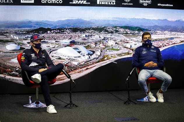 F1 Grand Prix of Russia 33 Max Verstappen (NED, Red Bull Racing), 63 George Russell (GBR, Williams Racing), F1 Grand Prix of Russia at Sochi Autodrom on September 23, 2021 in Sochi, Russia. (Photo by Xavi Bonilla DPPI FIA Pool via HOCH ZWEI) Sochi Friuli - Dacia Arena stadium Russia Poolfoto HOCH ZWEI Pool Xavi Bonilla DP ,EDITORIAL USE ONLY