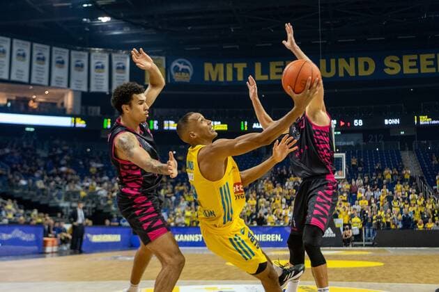 Basketball Berlin 23 09 2021 Season 2021 2022 1 Bundesliga easyCredit BBL Alba Berlin Telekom Baskets Bonn Louis Olinde Alba Berlin, No 19