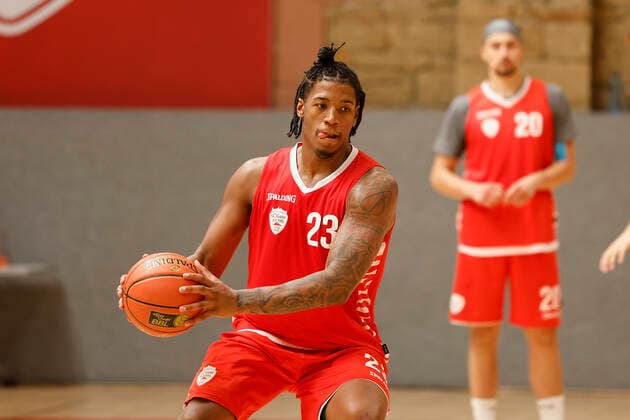 GER, Wuerzburg, training center s Oliver Wuerzburg, 23 09 2021, emspor, emonline, despor, deonline, team training of s Oliver Wuerzburg picture Desi Rodriguez s Oliver Wuerzburg. Copyright: HMBxMedia JulienxBecker
