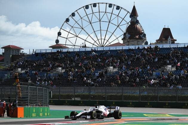 6657930 24.09.2021 Haas pilot Nikita Mazepin steers his car during a practice session of the 2021 Formula One Russian Grand Prix at the Sochi Autodrom in Sochi, Russia. Formula One Russian Grand Prix will be held in Sochi from 24 to 26 September. Vladimir Astapkovich Sputnik Russia Motor Formula 1 First Free Practice  80603ec0de2f32b4