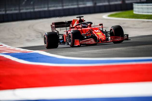 16 LECLERC Charles (mco), Scuderia Ferrari SF21, action during the Formula 1 VTB Russian Grand Prix 2021, 15th round of the 2021 FIA Formula One World Championship, WM, Weltmeisterschaft from September 24 to 26, 2021 on the Sochi Autodrom, in Sochi, Russia FORMULE 1 : Grand prix de Russie - Sotchi - 24 09 2021 DPPI Panoramic  Leclerc