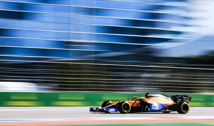 6658013 24.09.2021 McLaren s Lando Norris steers his car during a practice session of the 2021 Formula One Russian Grand Prix at the Sochi Autodrom in Sochi, Russia. Formula One Russian Grand Prix will be held in Sochi from 24 to 26 September. Vladimir Astapkovich Sputnik Russia Motor Formula 1 Second Free Practice  20c46b5b8262397