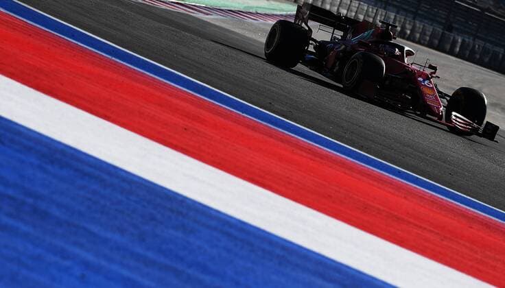 6658311 24.09.2021 Ferrari s Charles Leclerc steers his car during a practice session of the 2021 Formula One Russian Grand Prix at the Sochi Autodrom in Sochi, Russia. Formula One Russian Grand Prix will be held in Sochi from 24 to 26 September. Vladimir Astapkovich Sputnik Russia Motor Formula 1 Second Free Practice  4cbf0c3242acb9b2