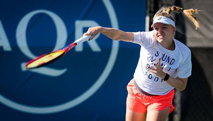Mandatory Credit: Photo by Rob Prange Shutterstock (12464017z) Harriet Dart of Great Britain during practice ahead of the 2021 Chicago Fall Tennis Classic WTA, Tennis Damen 500 tennis tournament 2021 Chicago Fall Tennis Classic Pre-Event - 24 Sep 2021 2021 Chicago Fall Tennis Classic Pre-Event - 24 Sep 2021  Copyright: xRobxPrange Shutterstockx 12464017z