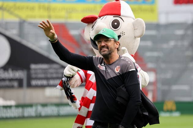 Coach Claus Dieter Wollitz Energie Cottbus Football Regionalliga Nordost 2021 2022 FC Energie Cottbus FC Eilenburg
