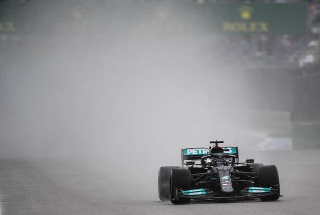 6659322 25.09.2021 British Formula One driver Lewis Hamilton of Mercedes-AMG Petronas competes in the qualifying session of the 2021 Formula One Russian Grand Prix at the Sochi Autodrom in Sochi, Russia. Vladimir Astapkovich Sputnik Russia Motor Formula 1 Qualification  d7a293065463ffa6