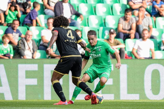 Romain Hamouma ( 21 - Saint Etienne ) - DANTE ( 4 - Nice ) - FOOTBALL : Saint Etienne vs Nice - Ligue 1 - Saint Etienne - 25 09 2021 FedericoPestellini Panoramic 