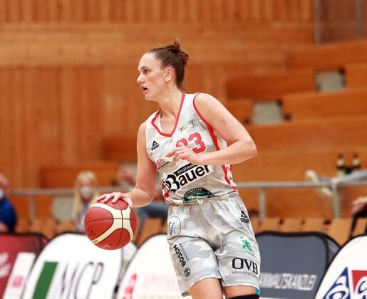 Sarah MORTENSEN Wasserburg DK , Da Basketball,1 Bundesliga 2021 21, 25 09 21, TSV Wasserburg vs GiroLive Panthers Osnabrueck, Wasserburg, Badria Sportzentrum Copyright: WolfgangxFehrmann