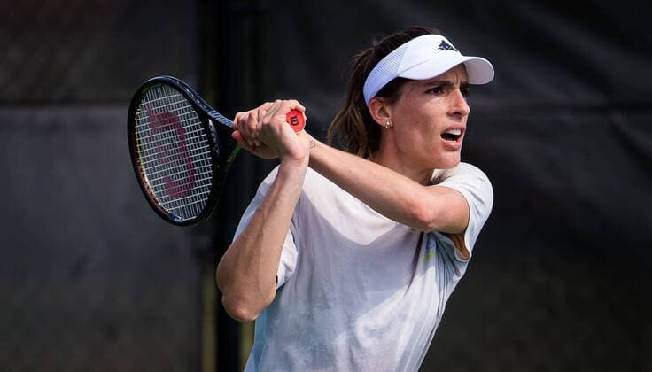 Sport Themen der Woche KW38 Mandatory Credit: Photo by Rob Prange Shutterstock (12465444g) Andrea Petkovic of Germany in action during qualifications for the 2021 Chicago Fall Tennis Classic WTA, Tennis Damen 500 tennis tournament Chicago Fall Tennis Classic 2021, Tennis, Chicago, USA - 25 Sep 2021 Chicago Fall Tennis Classic 2021, Tennis, Chicago, USA - 25 Sep 2021  Copyright: xRobxPrange Shutterstockx 12465444g