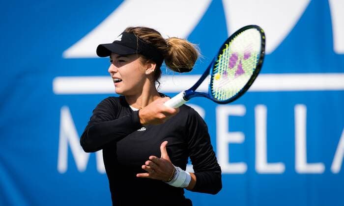 Mandatory Credit: Photo by Rob Prange Shutterstock (12465444o) Anna Kalinskaya of Russia in action during qualifications for the 2021 Chicago Fall Tennis Classic WTA, Tennis Damen 500 tennis tournament Chicago Fall Tennis Classic 2021, Tennis, Chicago, USA - 25 Sep 2021 Chicago Fall Tennis Classic 2021, Tennis, Chicago, USA - 25 Sep 2021  Copyright: xRobxPrange Shutterstockx 12465444o