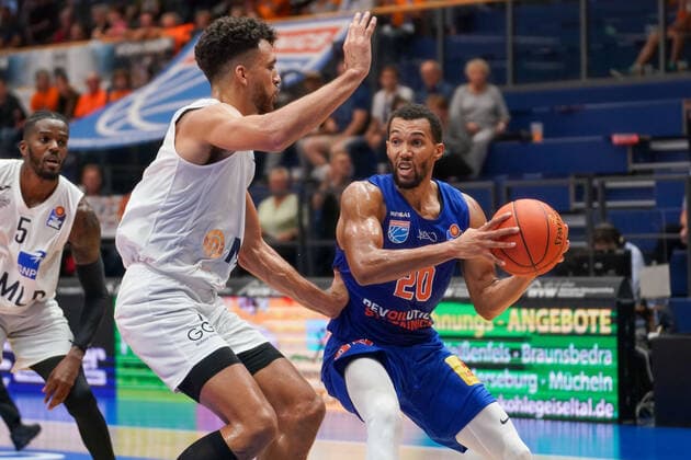 GER, Basketball, Bundesliga, Men, 2021 2022, 1 Matchday, Syntainics MBC MLP Academics Heidelberg, 25 09 2021, v l Brekkott Chapman Heidelberg, 1 , Jamel Morris MBC, 20 GER, Basketball, Bundesliga, Men, 2021 2022, 1 Matchday, Syntainics MBC MLP Academics Heidelberg, 25 09 2021, Weissenfels. Copyright: xSchulz Eibner-Pressefotox ep_eer