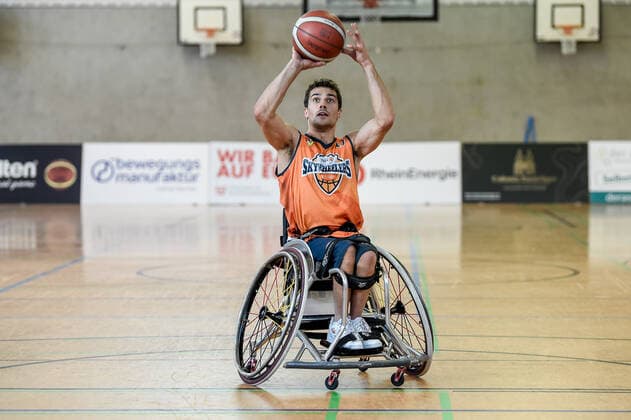 1 Wheelchair Basketball Bundesliga, RBC Koeln99ers vs ING Skyweehlers, 25 09 2021 Nico Dreimueller ING Skywheelers 17 , 1 Wheelchair Basketball Bundesliga, RBC Koeln99ers vs ING Skyweehlers on 25 09 2021 at Sporthalle Bergischer Ring, Koeln Nordrhein Westfalen Copyright: xBEAUTIFULxSPORTS Mueller-Laschetx