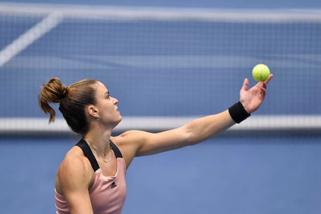 Maria Sakkari of Greece in action during the match against Iga Swiatek of Poland at the J&T Banka Ostrava Open 2021 women s WTA, Tennis Damen indoor tennis tournament in Ostrava, Czech Republic, September 25, 2021. (CTKxPhoto JaroslavxOzana) CTKPhotoP2021092504190  JAO 16