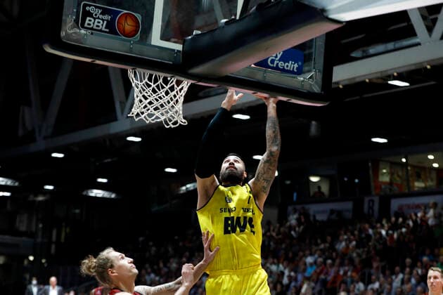 25 09 2021, easyCredit Basketball Bundesliga, BBL, 2021 2022 season, men, Chemnitz Niners EWE Baskets Oldenburg Martin Breunig, EWE Baskets Oldenburg Chemnitz Fair Chemnitz Saxony Germany