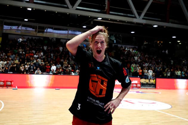 25 09 2021, easyCredit Basketball Bundesliga, BBL, 2021 2022 season, men, Chemnitz Niners EWE Baskets Oldenburg Malte Ziegenhagen, Niners Chemnitz Chemnitz Fair Chemnitz Saxony Germany