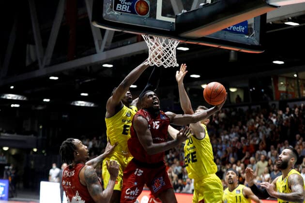 25 09 2021, easyCredit Basketball Bundesliga, BBL, 2021 2022 season, men, Chemnitz Niners EWE Baskets Oldenburg Frantz Massenat, Niners Chemnitz Chemnitz Fair Chemnitz Saxony Germany
