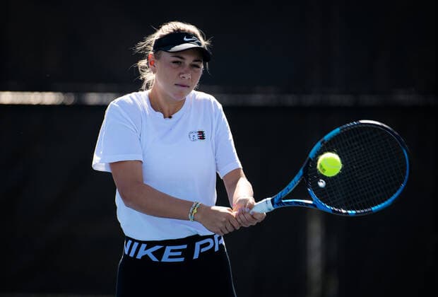 Mandatory Credit: Photo by Rob Prange Shutterstock (12465444dx) Amanda Anisimova of the United States during practice ahead of the 2021 Chicago Fall Tennis Classic WTA, Tennis Damen 500 tennis tournament Chicago Fall Tennis Classic 2021, Tennis, Chicago, USA - 25 Sep 2021 Chicago Fall Tennis Classic 2021, Tennis, Chicago, USA - 25 Sep 2021  Copyright: xRobxPrange Shutterstockx 12465444dx