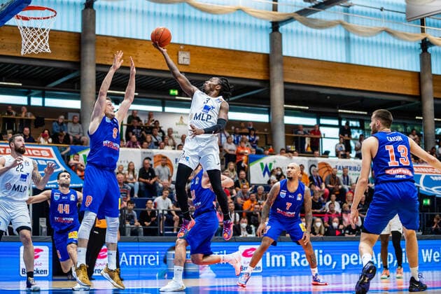 BB 1BL Syntainics MBC MLP Academics Heidelberg Robert Lowery 3 MLP Academics Heidelberg , Johannes Richter 8 Syntainics MBC during the match Season 2021 2022 Men in the EasyCredit Bundesliga between Syntainics MBC and MLP Academics Heidelberg at Stadthalle Weissenfels on September 25, 2021 in Weissenfels, Sachsen Anhalt, Germany