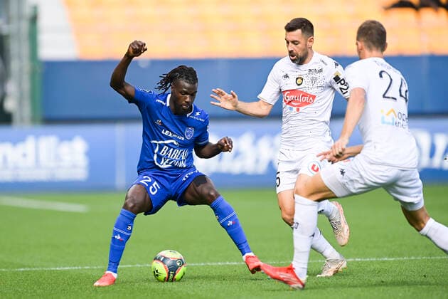 MAMA BALDE (Troyes) FOOTBALL : Troyes vs Angers - Ligue 1 Uber Eats - 26 09 2021 JBAutissier Panoramic 