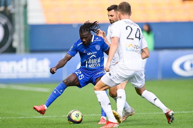 MAMA BALDE (Troyes) FOOTBALL : Troyes vs Angers - Ligue 1 Uber Eats - 26 09 2021 JBAutissier Panoramic 