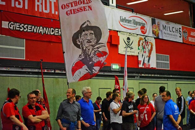 Fans Giessen Osthoelle Giessen GER, Basketball BBL, Jobstairs Giessen 46ers vs medi Bayreuth 26 09 2021 Giessen Copyright: xEibnerxPressefotox xRalphxLehmbergx