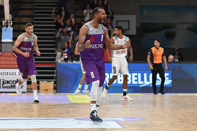 BG Göttingen Brose Bamberg 26 09 2021, Basketball Bundesliga, 2021 2022 season, 1 matchday, BG Göttingen Brose Bamberg Göttingens Akeem Vargas gestures Göttingen Lower Saxony Germany.