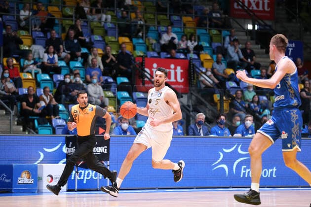 Classes Owen, Basketball Loewen Braunschweig, 5 , , GER,Basketball, BBL,season 2021 22,1 matchday,26 09 2021, Frankfurt Copyright: xEibner-Pressefoto UlrichxScherbaumx EP_usm
