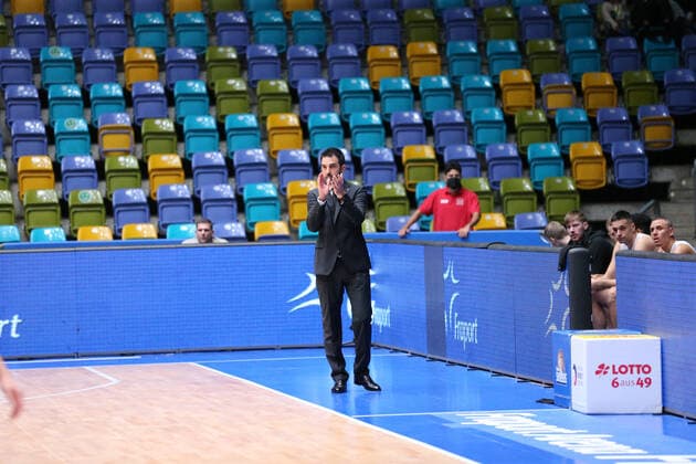 Ramirez Jesus, coach Loewen Braunschweig , , GER,Basketball, BBL,season 2021 22,1 matchday,26 09 2021, Frankfurt Copyright: xEibner-Pressefoto UlrichxScherbaumx EP_usm